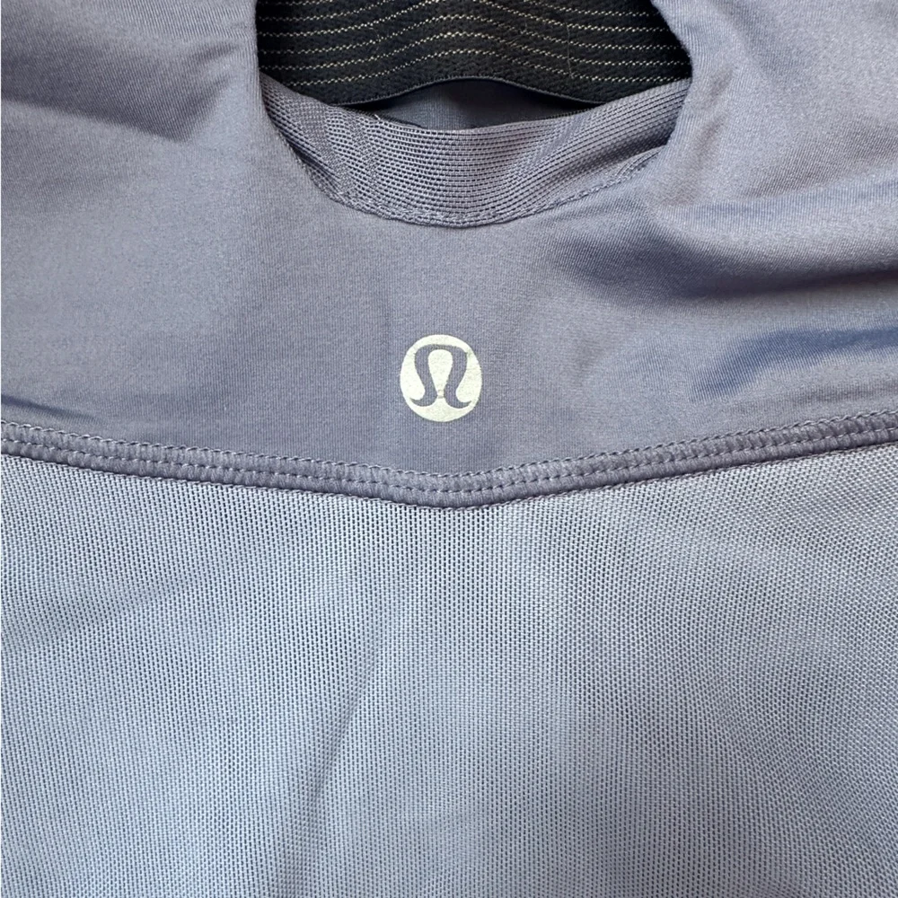Lululemon top - Picture 4 of 4
